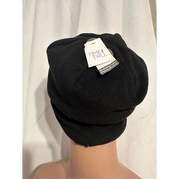 NEW WITH TAGS Women Time and Tru black Beanie one size fits most - Picture 4 of 5